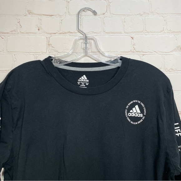 Adidas Boys Collage Racing Black Long Sleeve Shirt Size XL 18/20 - Picture 2 of 8